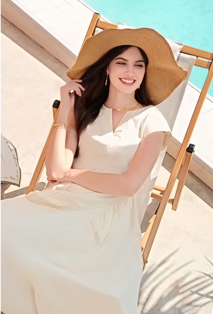 256GB Super-large storage capacity. Years of precious memories. 22