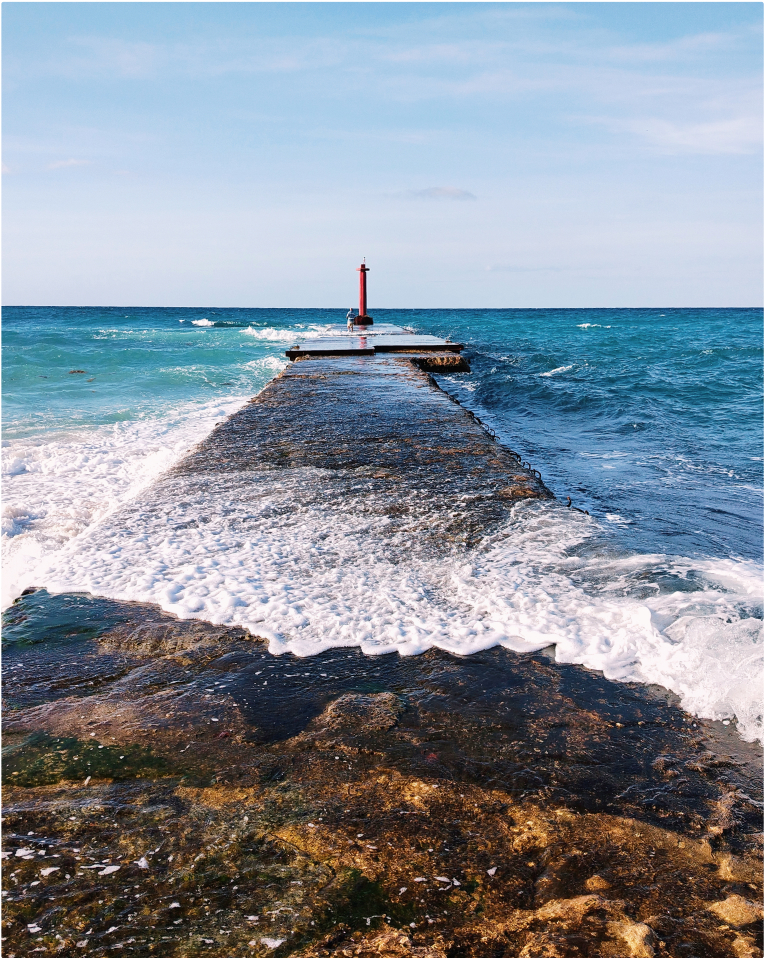 108MP Ultra-clear Image. Catch Every Thrilling Moments. 2